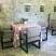Izdajem sobe sa kupatilima, 6 eura, ενοικιαζόμενα δωμάτια στο μέρος Risan, Montenegro - restoran